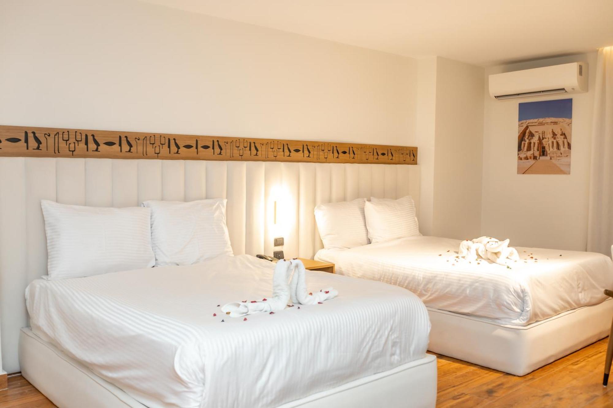 Superior Pyramids Inn Al Kawm al Akhdar Luaran gambar